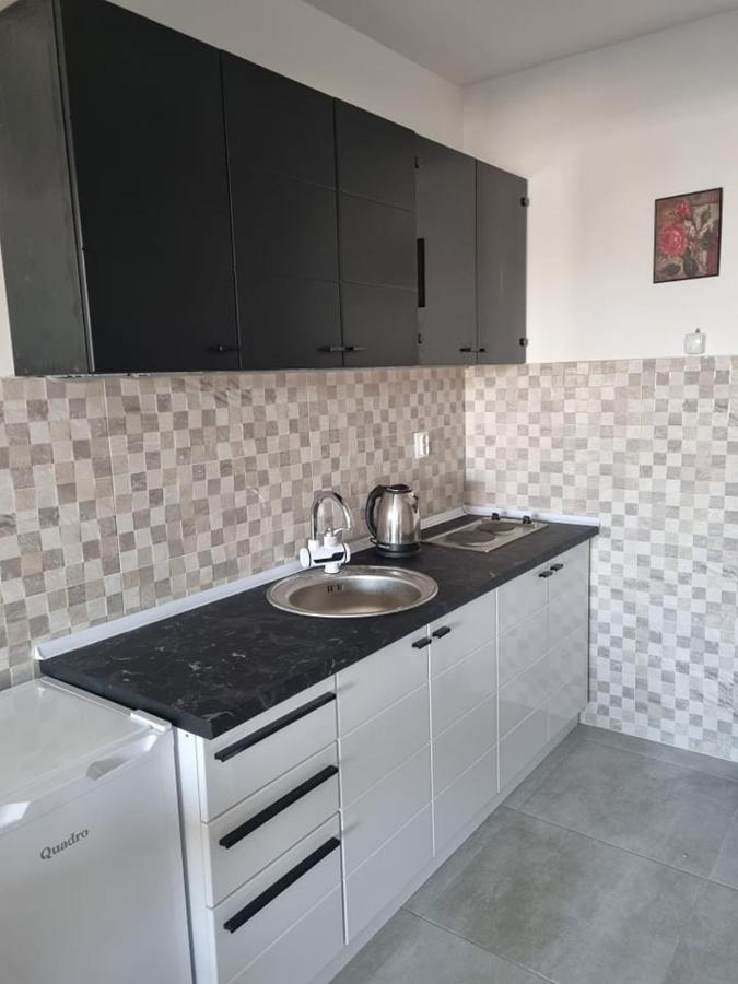 Porta Bus Station Apartment Skopje Luaran gambar